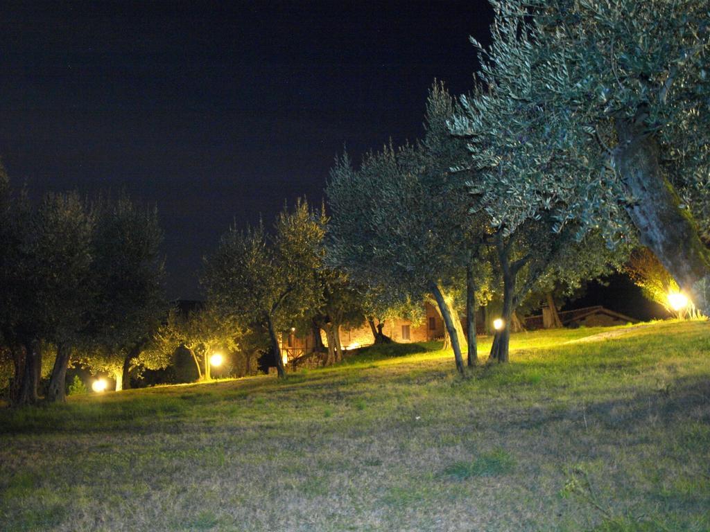 Podere Schioppello Casale Con Appartamenti Privati Cibottola Ngoại thất bức ảnh